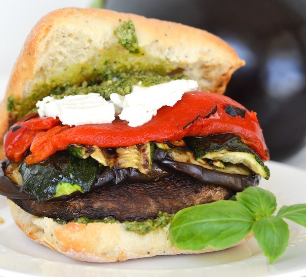 A great vegetarian sandwich option! Roasted Portobello mushrooms topped with roasted red peppers & mozzarella cheese and served with a spicy aioli on the side.